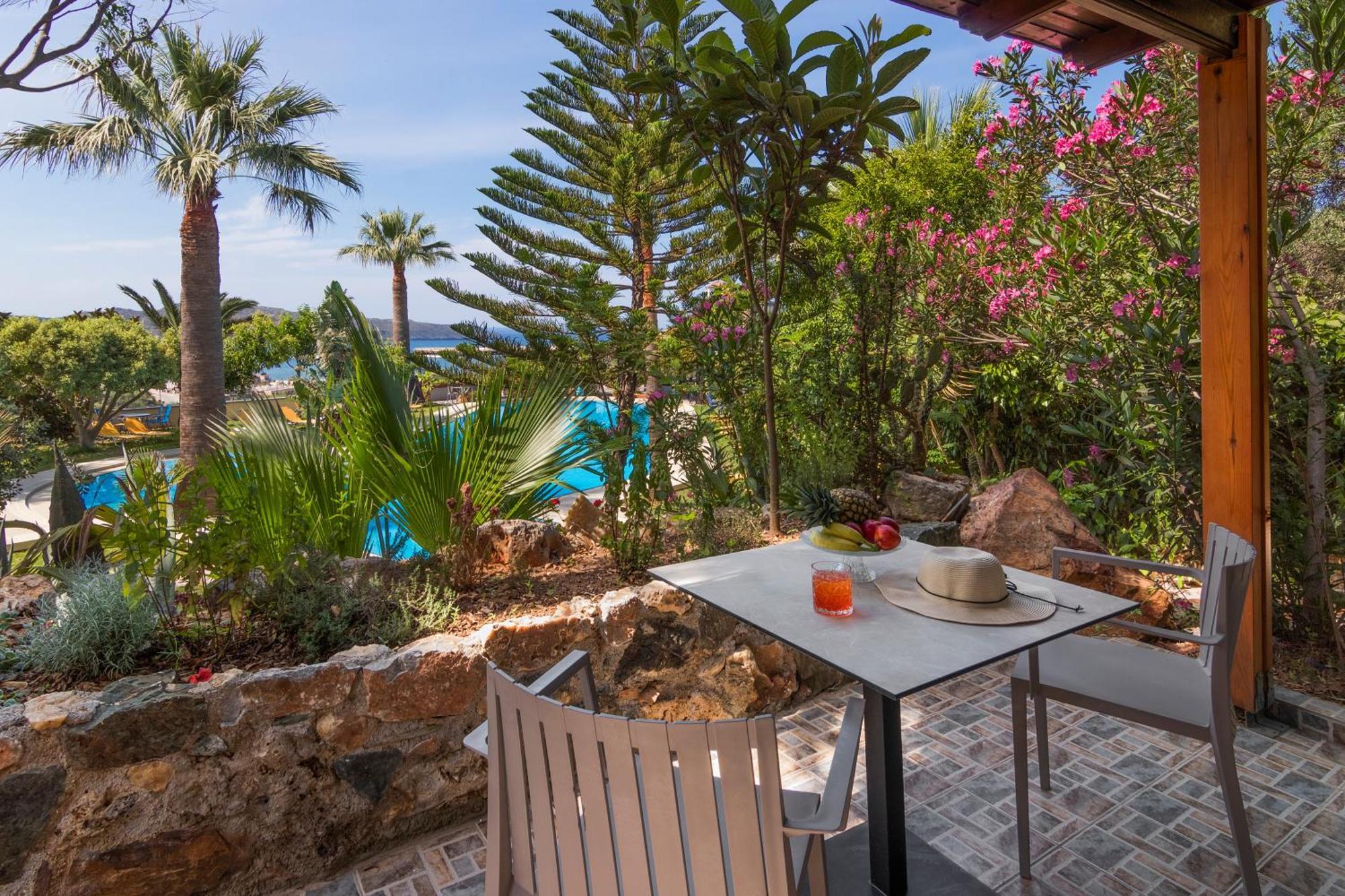 Chrissida Hotel Nea Kydonia  ภายนอก รูปภาพ