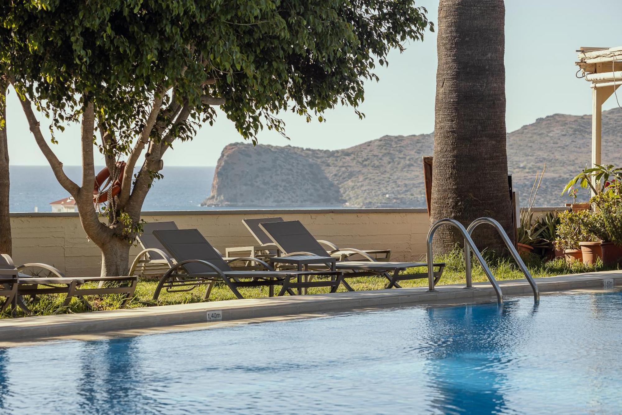 Chrissida Hotel Nea Kydonia  ภายนอก รูปภาพ